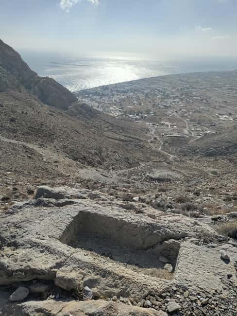 GreekAmerican guide Themistoklis to tour beautiful Santorini - Who Will Appreciate This Tour Most?