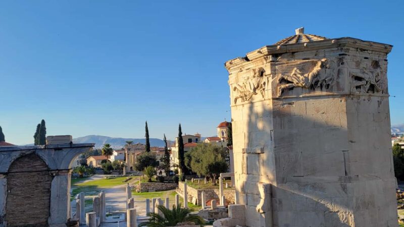 GreekAmerican guide Themistoklis toTour Athens and/orCorinth - Key Points