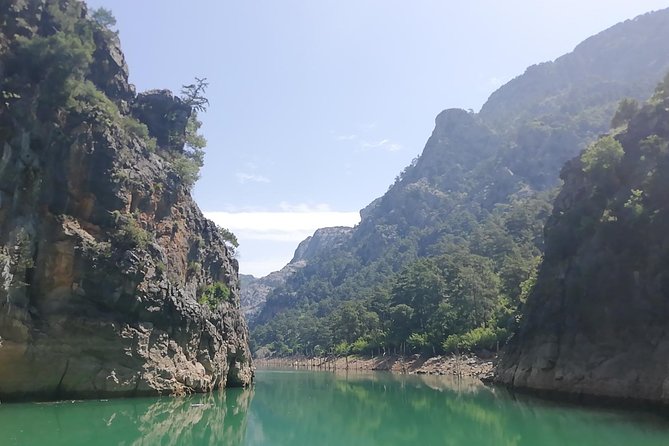 Green Canyon: 5 Hours Boat Trip with Lunch and Soft Drinks - Who Will Appreciate This Tour?
