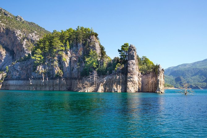 Green Canyon Boat Tour from Alanya (Included lunch) - Tour Guide Experience and Commentary Quality