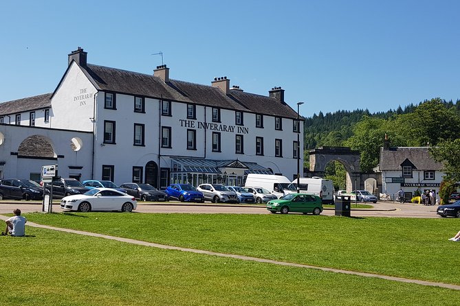 GREENOCK (GLASGOW) SHORE EXCURSION: Scotland Adventure Sightseeing Day Trip Tour - Exploring Inveraray: A Quaint Loch-Side Town
