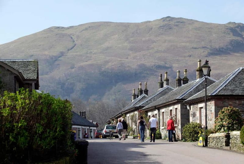 Greenock: Loch Lomond, Trossachs & Stirling Castle Tour - Key Points