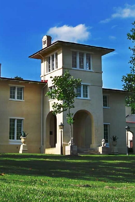 Greensboro: Downtown Historic Walking Tour - Notable Architectural Landmarks: The Jefferson Standard and Cone Export Buildings