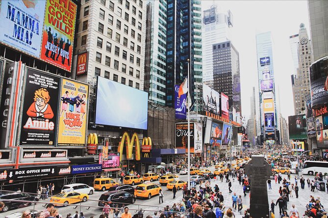Greenwich Village History, Culture, and Food Tour with Local Expert - Exploring Jackson Square Park’s Historic Charm