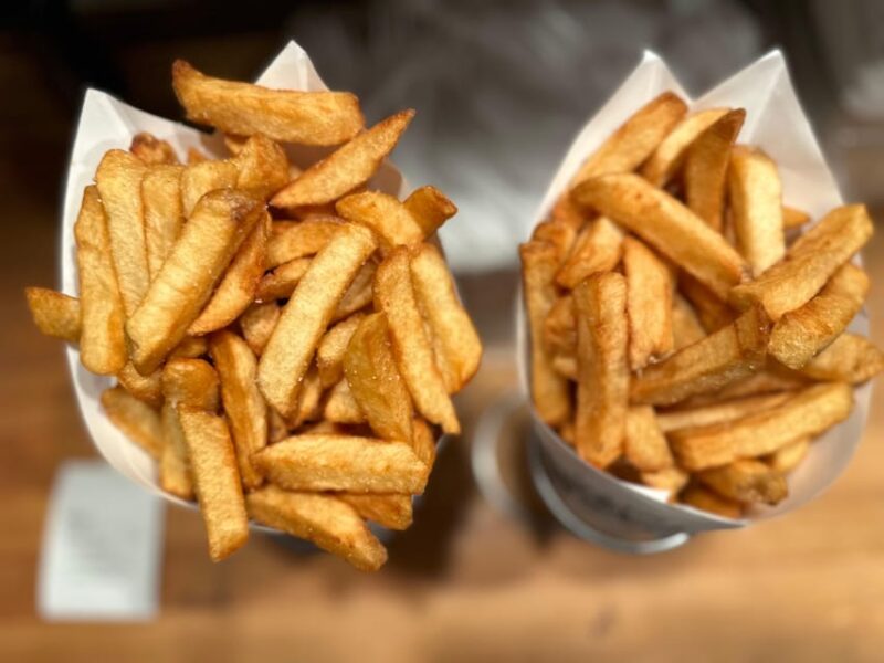 Greenwich Village: Small Group Walking and Food Tasting Tour - Exploring Greenwich Village’s Historic and Artistic Sites