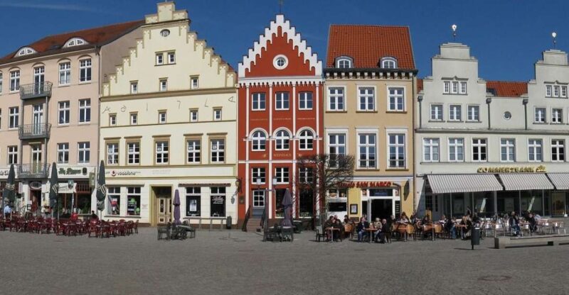 Greifswald: Private Guided Walking Tour - Discover Greifswald’s 800-Year-Old History