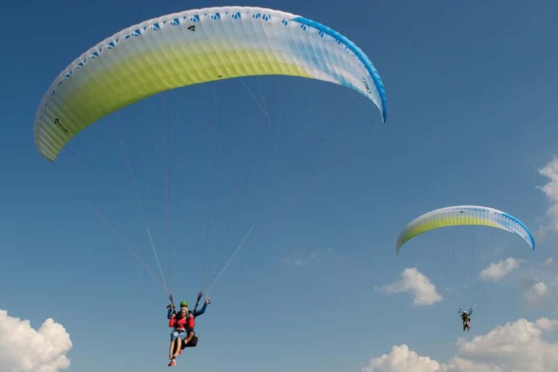 Grenoble: First flight in paragliding. - Grenoble: First flight in paragliding