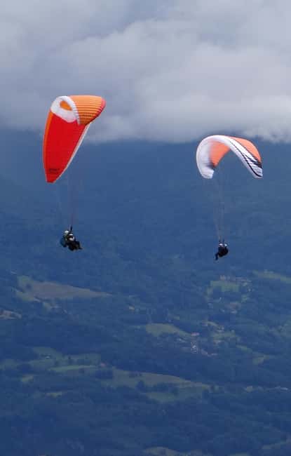 Grenoble: First flight in paragliding. - Key Points