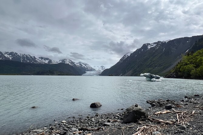Grewingk Glacier Hike in Kachemak Bay - Exploring the Grewingk Glacier Hike in Kachemak Bay State Park
