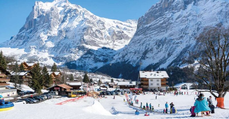 Grindelwald: Sledding and Tubing in Bodmi Arena - The Beginner Ski Area and Intermediate Ski Run