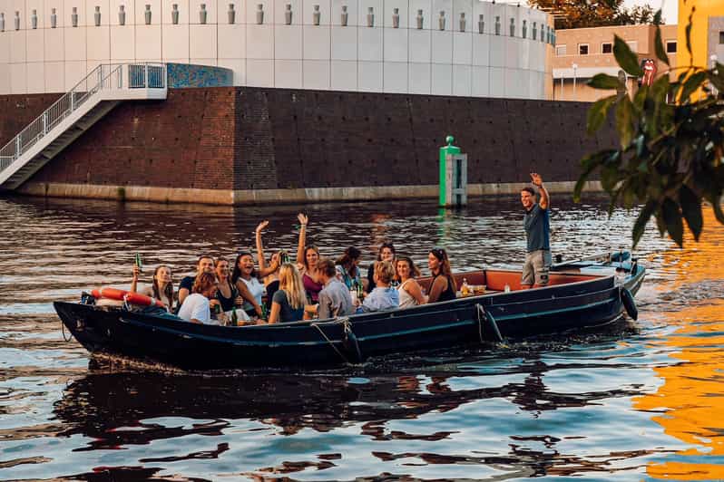 Groningen: City canal cruise (with unlimited drinks) - Discover Groningen’s Waterways with Unlimited Drinks for Only $26