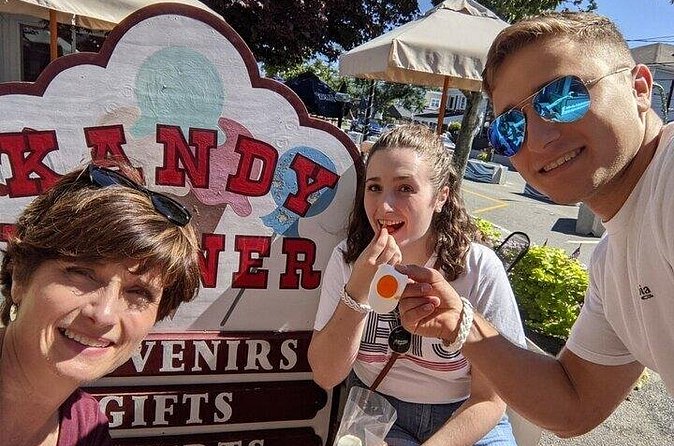 Groovy Georgetown Scavenger Hunt - Logistics and group size considerations