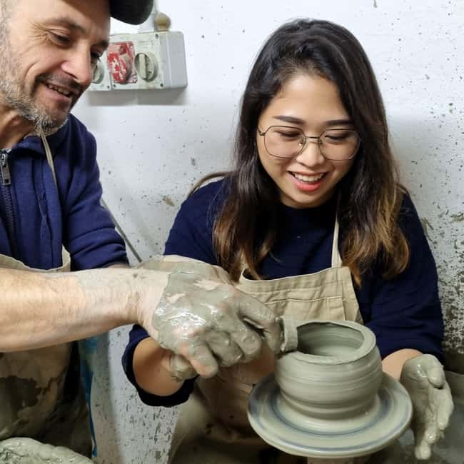 Grottaglie: Shape ceramics at the potter's wheel - Authentic Ceramics Workshop in Grottaglie: Create Your Own Terracotta Masterpiece