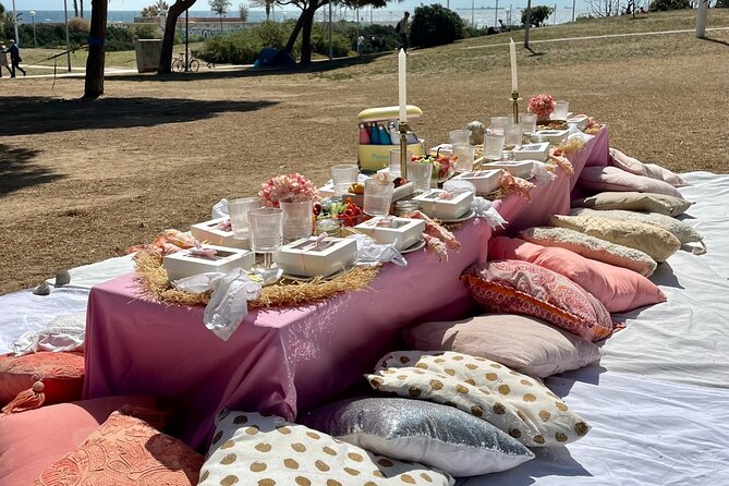 Group / Hen Party Picnic - What’s Included in the Picnic Experience