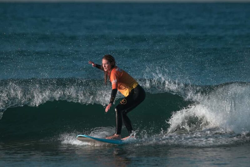Group Surf Lesson - Comparing Onda Pura with Other Water Activities