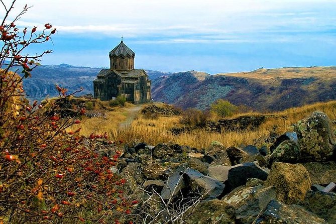 Group Tour: Amberd, Aragats, Lake Kari, Saghmosavank, Alphabet - Saghmosavank Monastery: Overlooking the Gorge