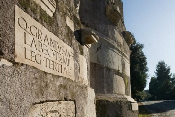 Group tour: Christian Catacombs - Visiting the Catacombs of Saint Callixtus and Santa Domitilla