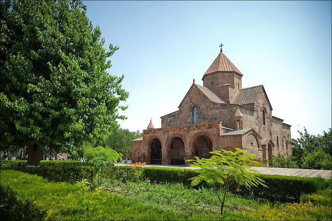 Group Tour: Echmiadzin Cathedral & churches, Zvartnots Temple - Included Perks: Guided Expertise, Snacks, and WiFi