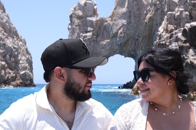 Group tour of the Cabo San Lucas Arch - Photography and Personal Photos Opportunities