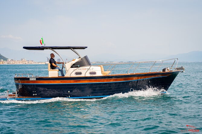 Group tour on the Amalfi Coast - Stops at Amalfi and Positano for Land Exploration