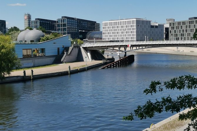 Group Walking Tour (1-20 people): 3 Hours Old-town, Brandenburg Gate and more... - Insider Access and Knowledge from Local Experts