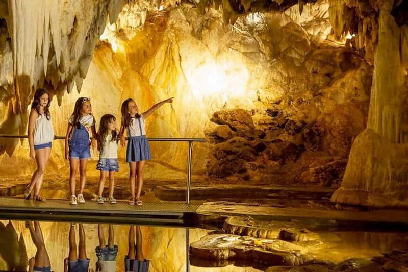 Gruta de las Maravillas and Aracena Ham Museum - Key Points