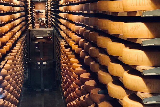 Gruyère Cheese and Chocolate Tasting Day Trip from Geneva - The Convenience of Door-to-Door Pickup and Modern Transport