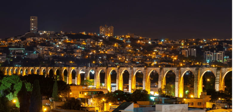 Guadalajara - Sierra Gorda by Motorcycle: SM Allende, Bernal, Guanajuato - Zimapan and the Entry to Sierra Gorda