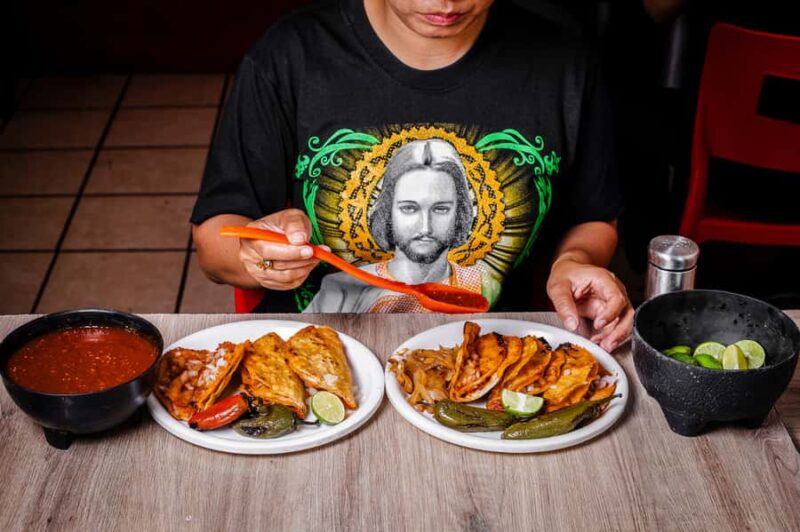 Guadalajara: Tapatio Tastes Food Tour with 13+ Tastings - Practical details: logistics, group size, and tour operation