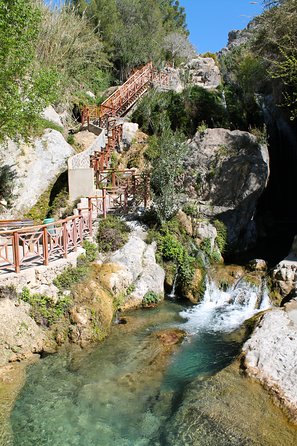 Guadalest and Algar Springs Guided Tour from Alicante - Convenient and Comfortable Transportation