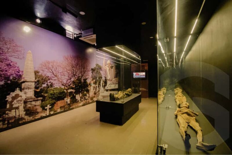 Guanajuato: Mummies, Mines and Tunnels Guided Group Tour - Shopping Stops at Local Jewelry and Mineral Shops