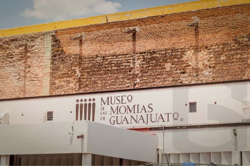 Guanajuato: Mummies, Mines and Tunnels Guided Group Tour - Discovering the Casa El Purgatorio Museum