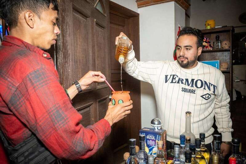 Guanajuato: Night Walk with the Estudiantina - The Role of the Estudiantina in Guanajuato’s Nightlife