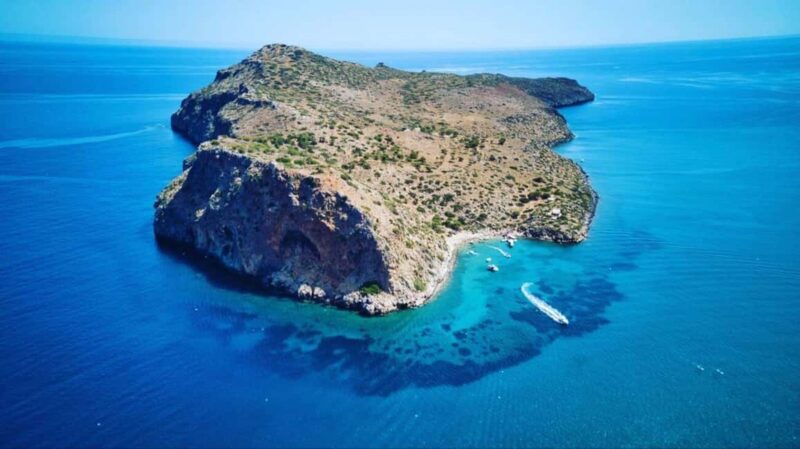 Guardians of the Blue: Theodorou & Lazareta Cruise - The Speedboat Journey to Agioi Theodoroi