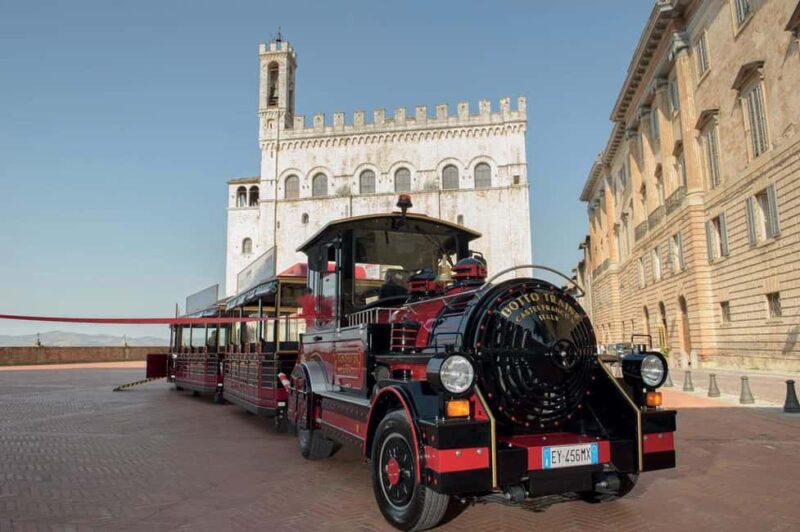 Gubbio Christmas Train and Three Museums Family Package - Explore the Christmas Magic of Gubbio with a Family Package