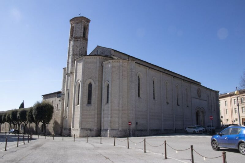 Gubbio: Old Town Guided Walking Tour with Piazza Grande - Discovering Gubbio’s Ancient Roman Roots