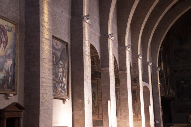 Gubbio: Old Town Guided Walking Tour with Piazza Grande - Review Summary and Improvements