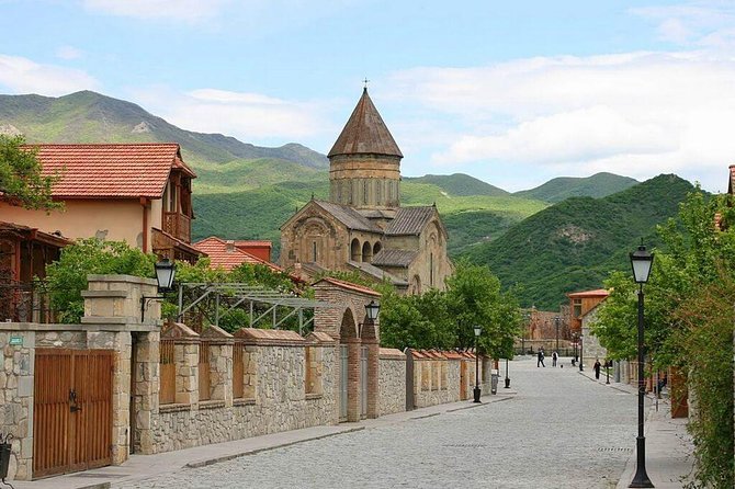 Gudauri Ski Resort day tour from Tbilisi - Scenic Stops at Zhinvali Water Reservoir and Ananuri Fortress