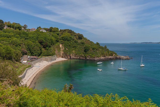 Guernsey Coastal Small Group Tour - Starting Point at Quay Gallery in St. Peter Port