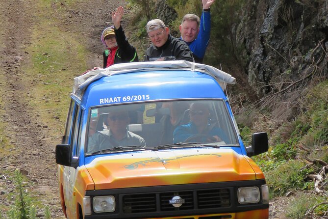 Guided 4x4 Adventure and Skywalk with Wine and Tapas in Madeira - Exploring the Cabo Girão Skywalk and Camara de Lobos Village