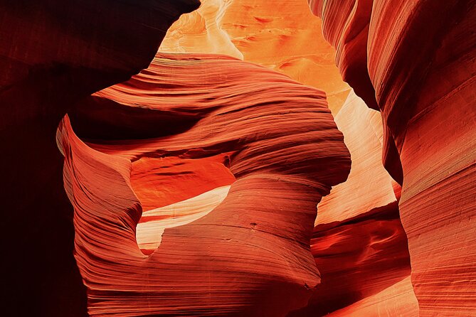 Guided Antelope Canyon & Horseshoe Bend Day Tour from Las Vegas - Stops in Navajo Territory: From St. George to Glen Canyon