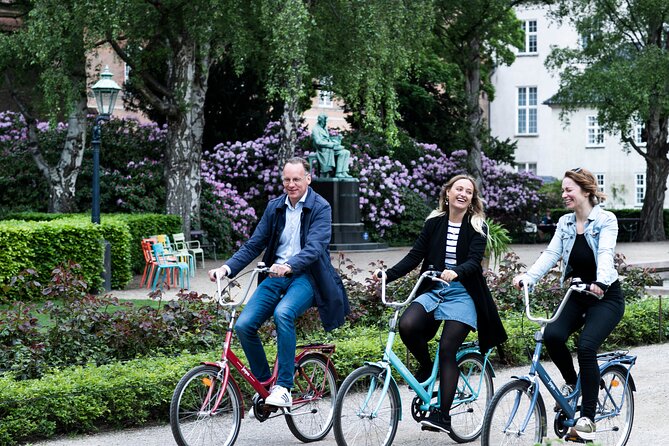 Guided Bike Tour in Wonderful Copenhagen - Royal Life at Amalienborg Palace