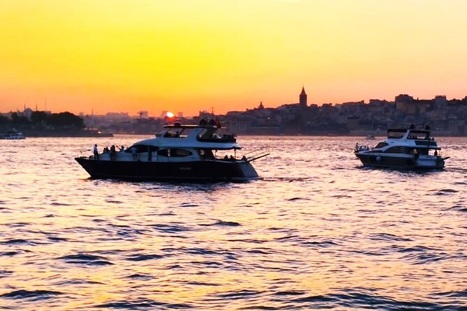 Guided Bosphorus Sunset Cruise on Luxurious Yacht - Small Group Cruise - Navigating the Stops Along the Bosphorus