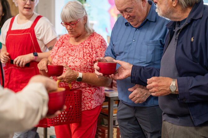 Guided Chocolate Tasting Session in Rockland - The Guide’s Expertise and Approach