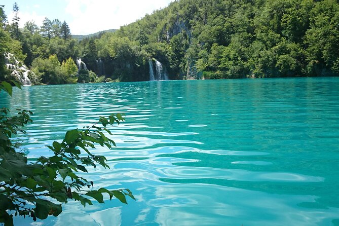 Guided Day Tour from Zadar to Plitvice Lakes - The Experience Provider: AMZ Agency