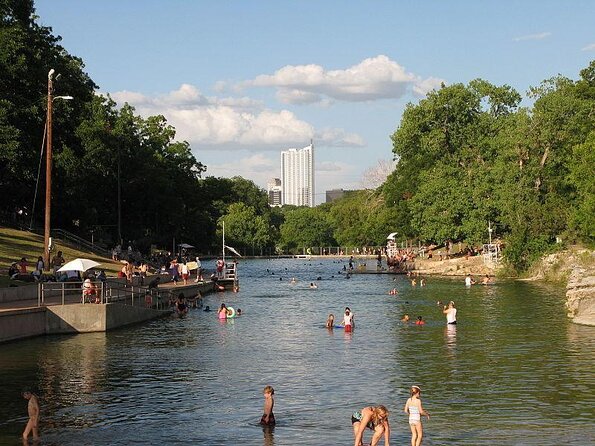 Guided Downtown Skyline Kayak Tour in Austin - Exploring Austin’s Iconic Landmarks from the Water