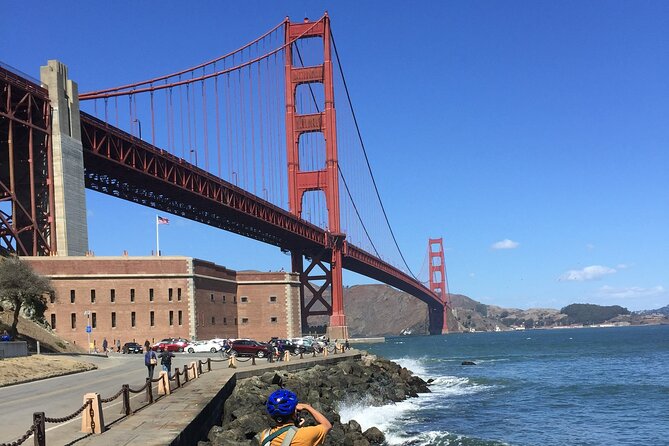 Guided E-Bike tour across SF to the Golden Gate Bridge and back - Visiting San Francisco City Hall and United Nations Plaza