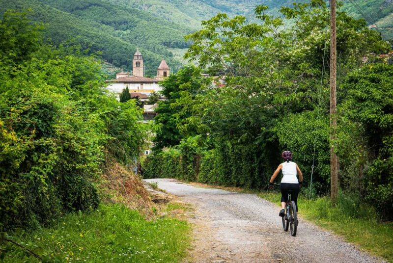 Guided E-Bike Tour in the Province of Pisa: The Villages of Buti and Vicopisano - Castel Tonini: Overlooking the Valley