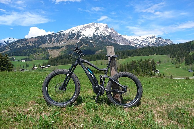 Guided E-Bike Tours with a local guide/Tips & tricks for your riding technique! - Riding Tips and Group Size