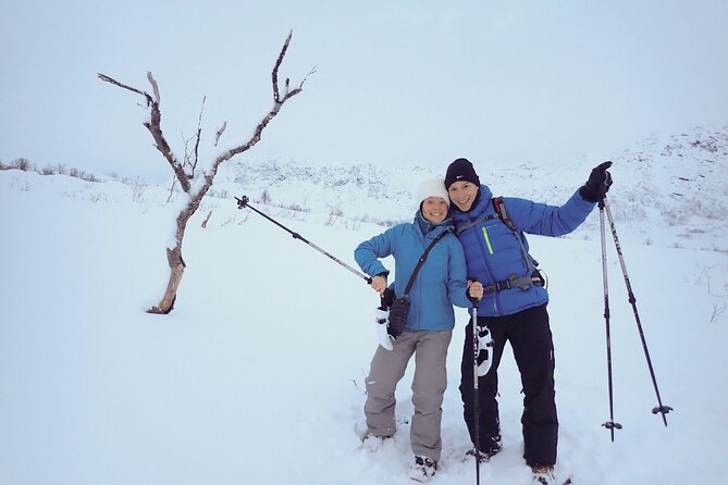 Guided easy snowshoeing with a visit to local café - Price and Booking Considerations